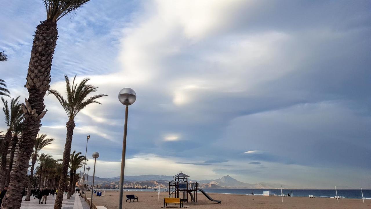 אל קאמפיו Apartamento A 50 Metros De La Playa Muchavista מראה חיצוני תמונה